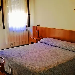 https://due-palme.hotelinveneto.com